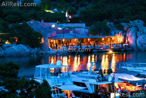 Cervo Hotel 32